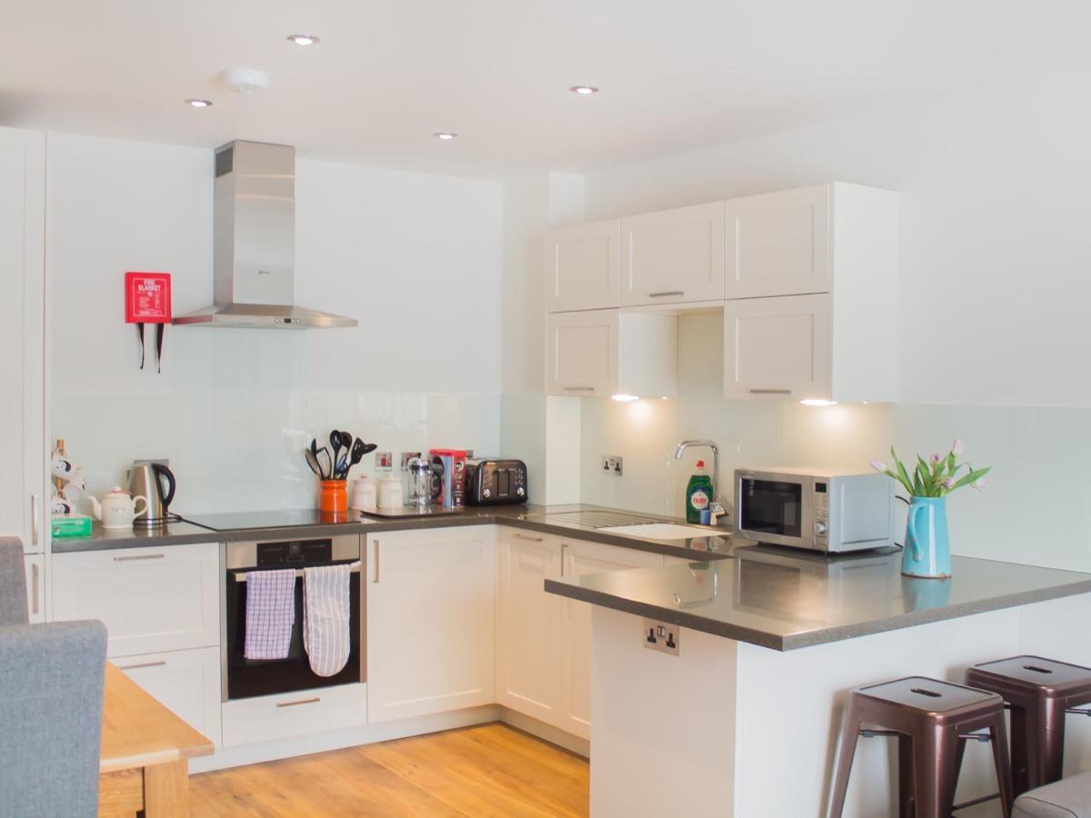 Henge House, Bluestone Apartment Bath Luaran gambar