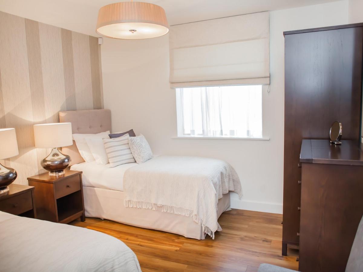 Henge House, Bluestone Apartment Bath Luaran gambar