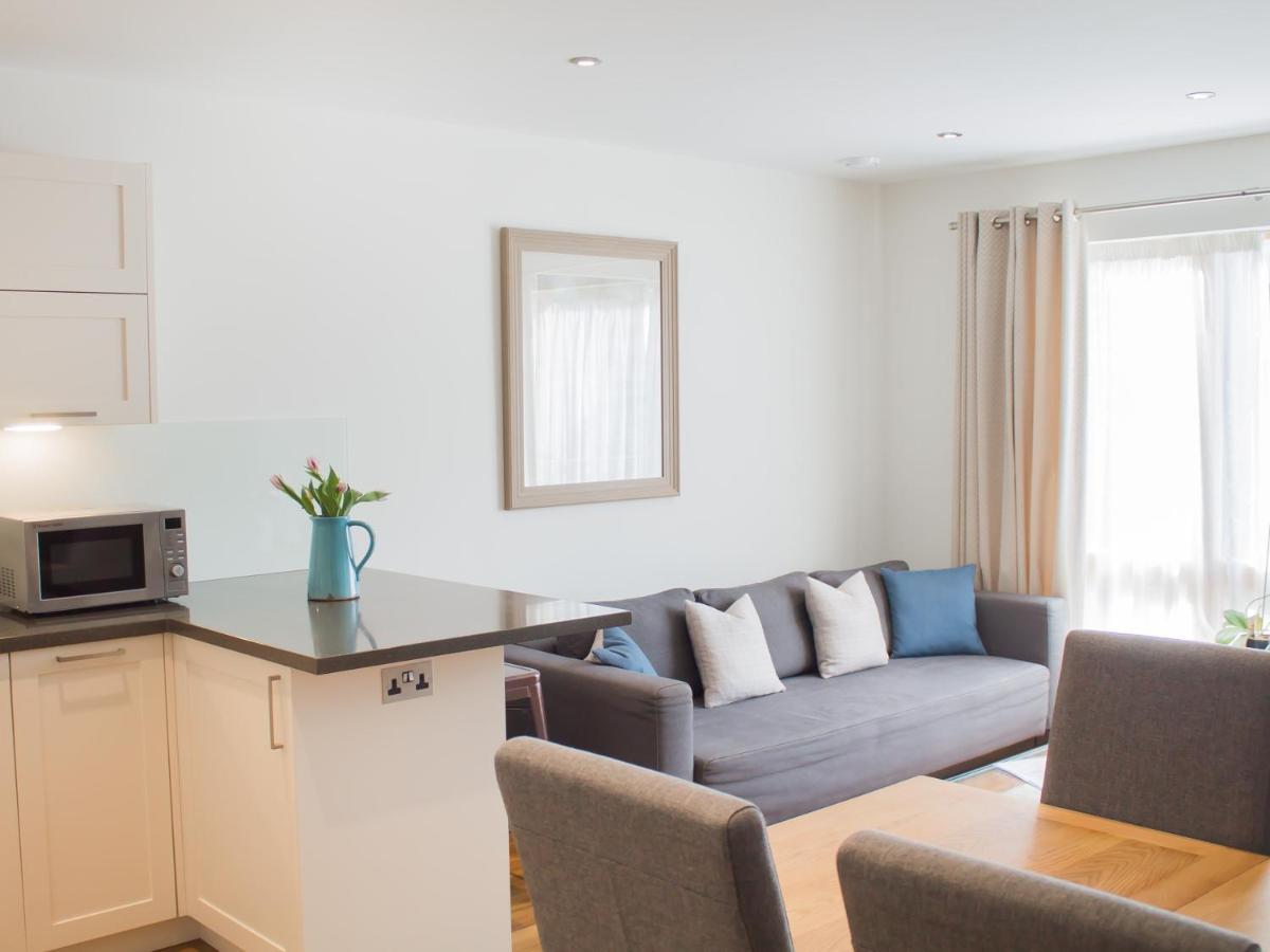 Henge House, Bluestone Apartment Bath Luaran gambar